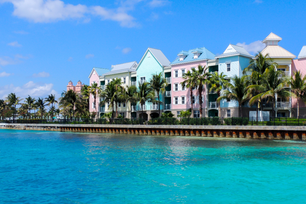 Top Spots in the Bahamas: Your Ultimate Travel Guide 