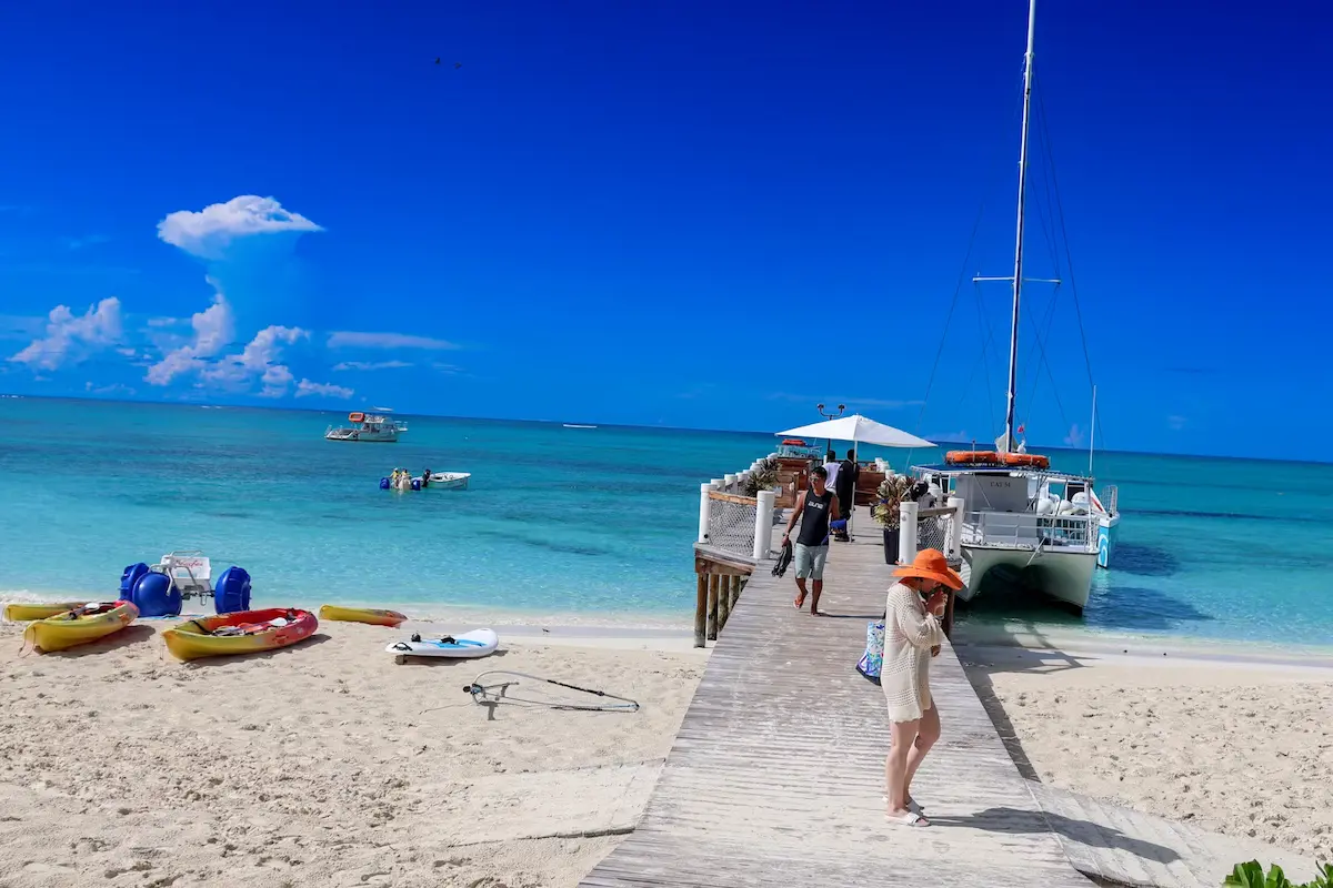 Bight Beach, Providenciales from the shore
