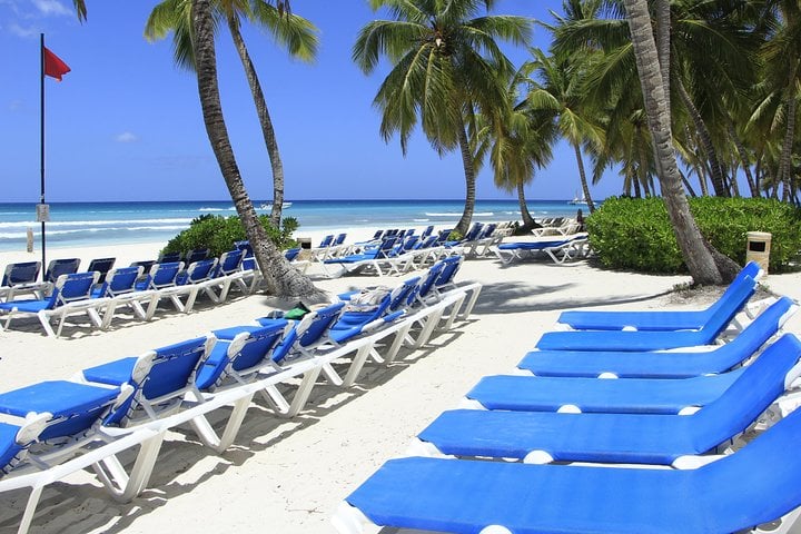 SAONA ISLAND DAY TRIP WITH LUNCH AND OPEN BAR