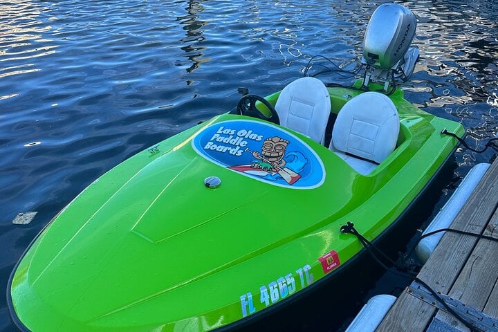 SELF-DRIVING MINI POWERBOAT EXCURSION