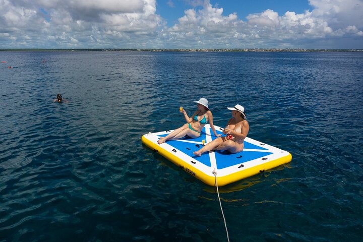 CATALINA ISLAND & SNORKELING PARADISE FROM PUNTA CANA