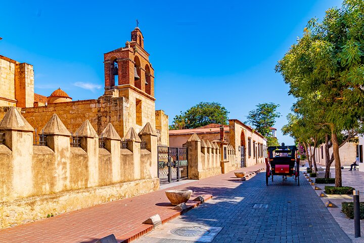 ULTIMATE SANTO DOMINGO HISTORICAL & CULTURAL EXCURSION FROM PUNTA CANA | FULL DAY