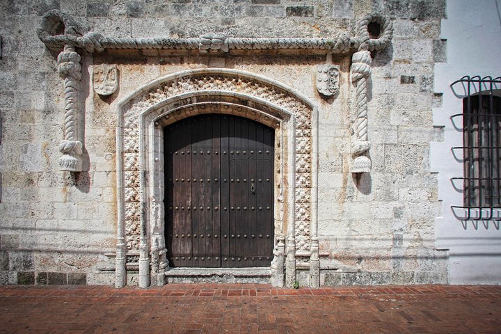 ULTIMATE SANTO DOMINGO HISTORICAL & CULTURAL EXCURSION FROM PUNTA CANA | FULL DAY