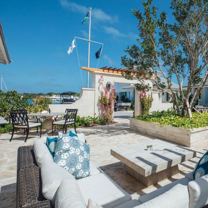 BAR 480 | HARBOUR ISLAND, BAHAMAS