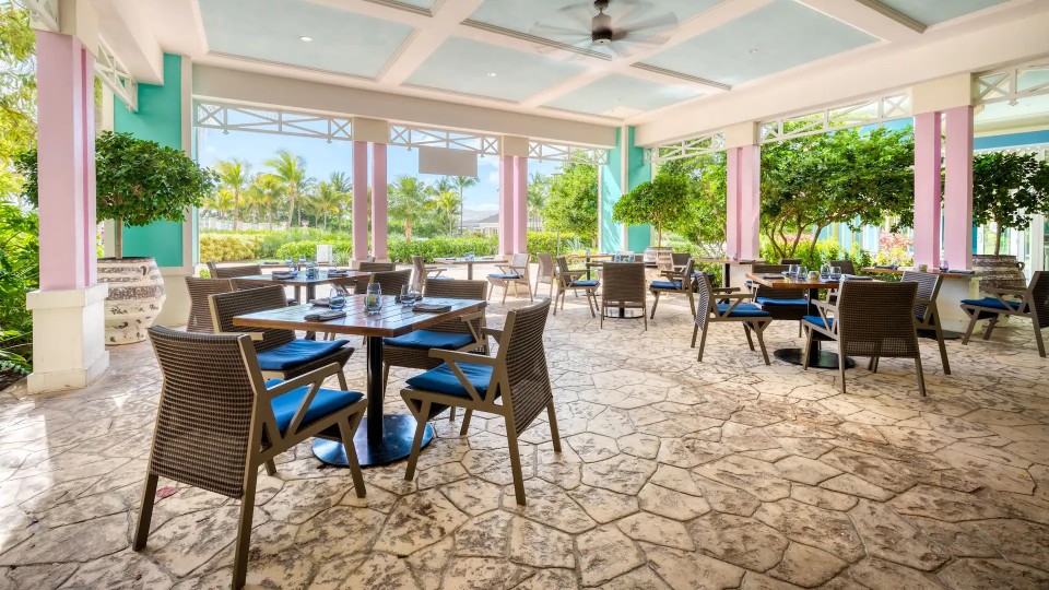 CINKO | NASSAU, BAHAMAS