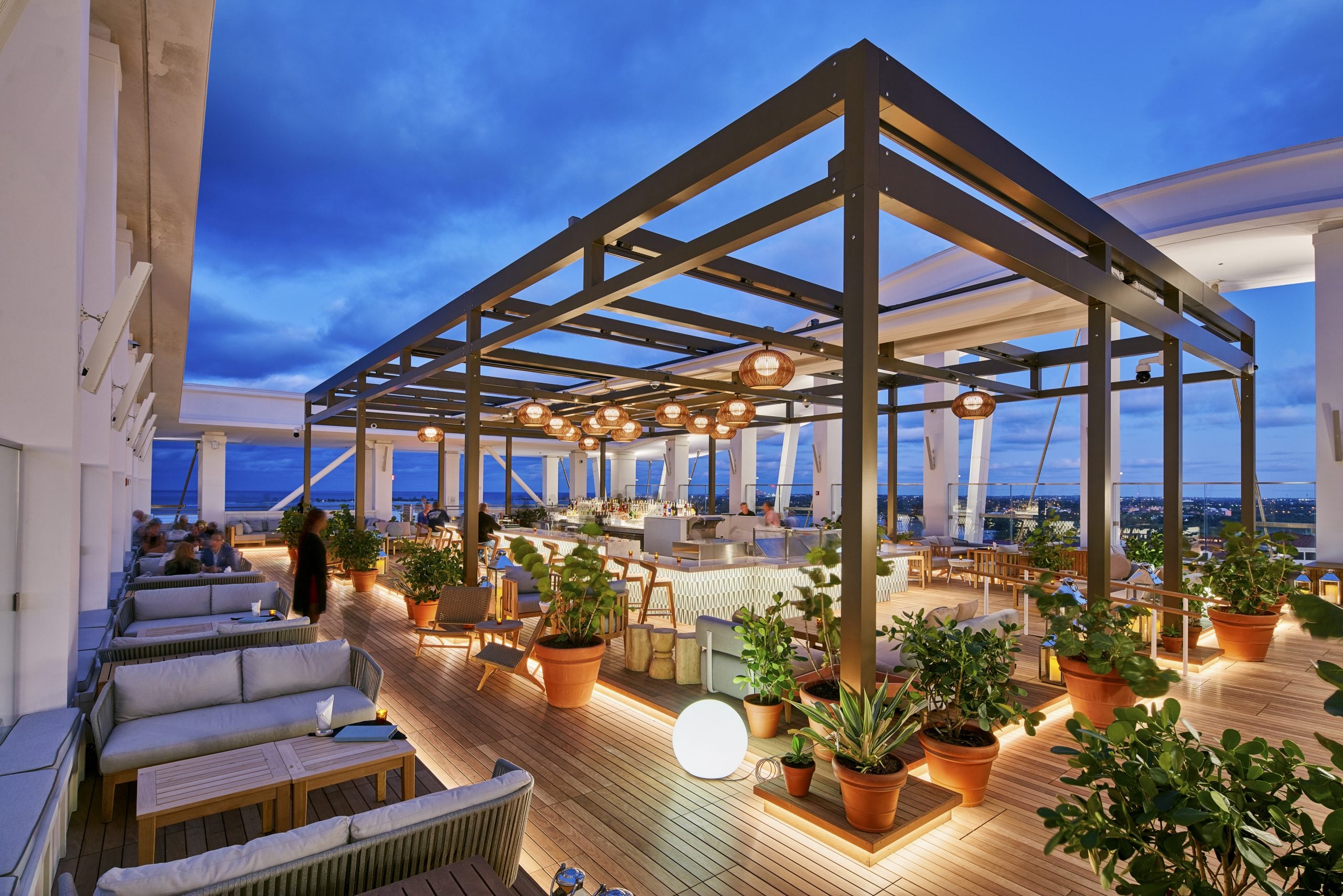 SKYBAR | NASSAU, BAHAMAS