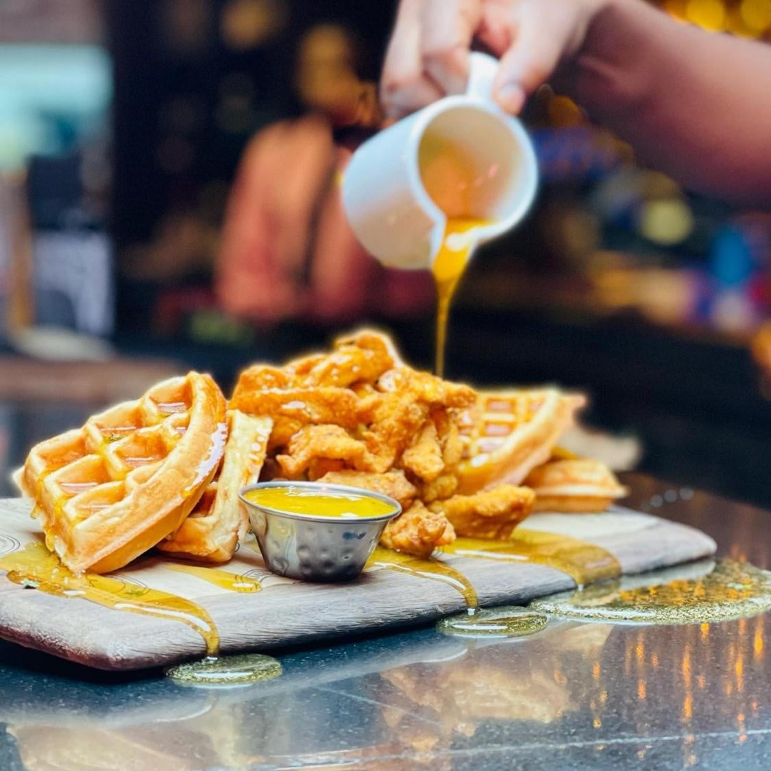THE SWIMMING PIG | NASSSAU, BAHAMAS