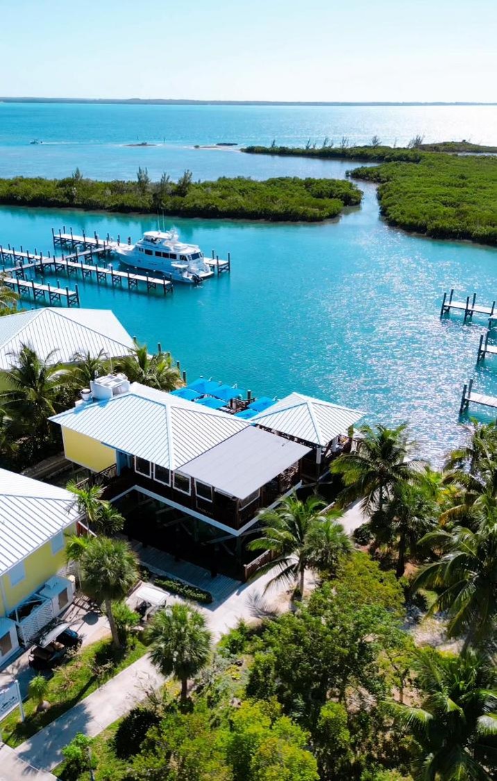 WRECKERS | SPANISH WELLS - ELEUTHERA, BAHAMAS