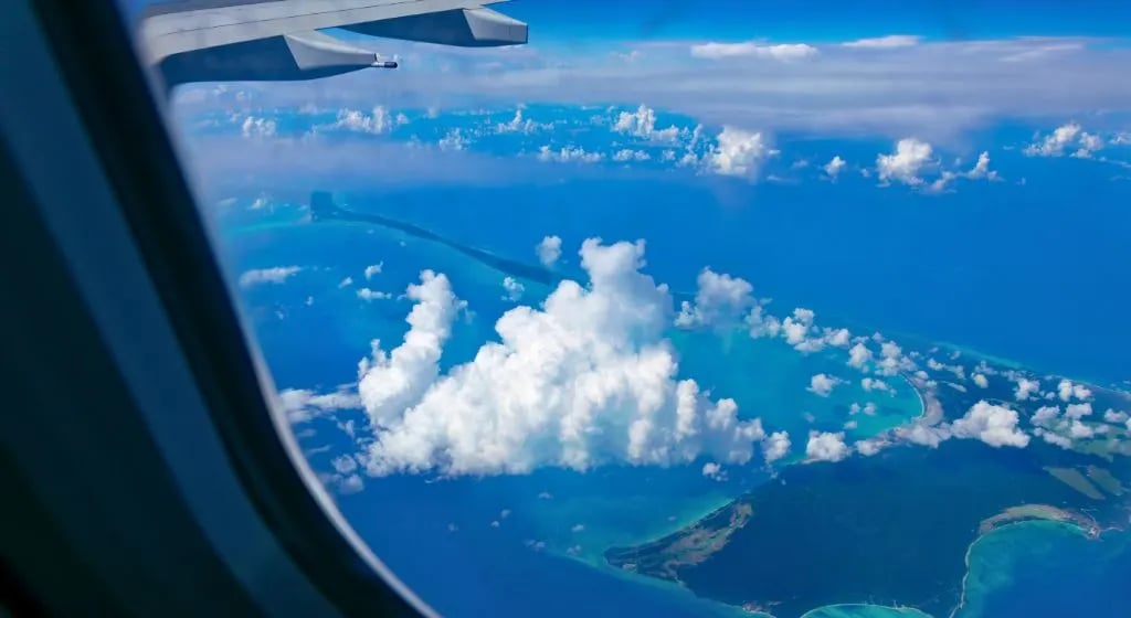 Bahamas-view-from-airplane