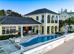 LUXURY BEACHFRONT VILLA LA MOUETTE
